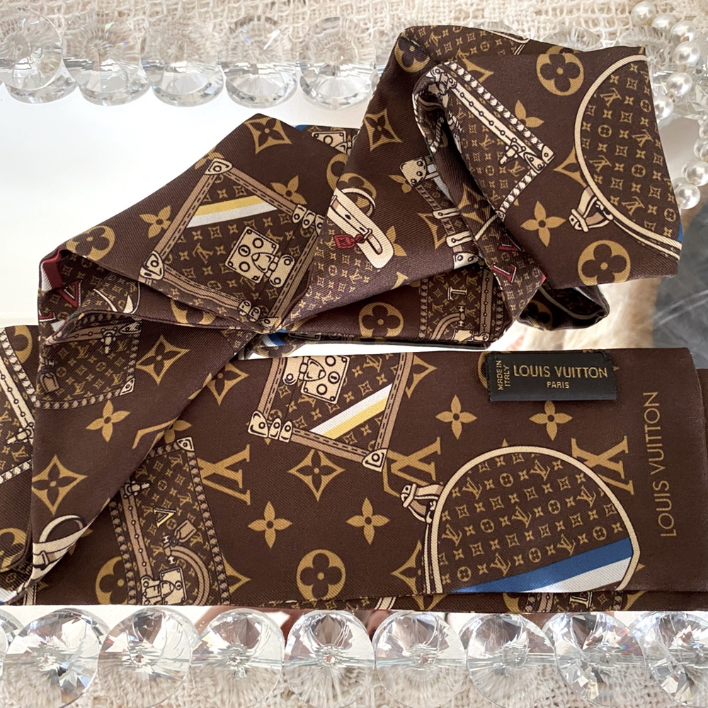 SOLD Louis Vuitton bandeau authentic 💫SOLD💫